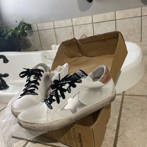 Womens sneakers